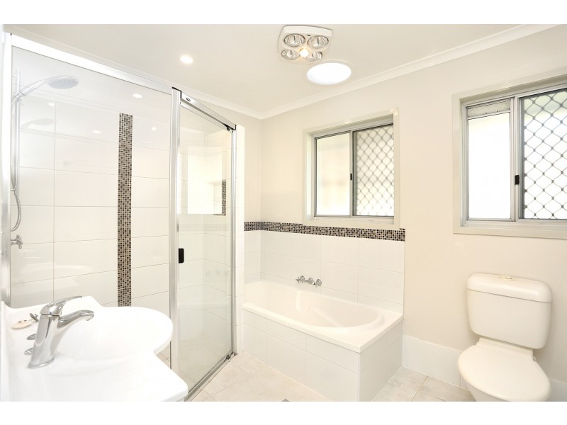 8 Childs Street, Rochedale South QLD 4123