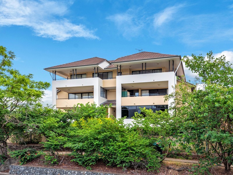2B/90 Kensington Terrace, Toowong QLD 4066