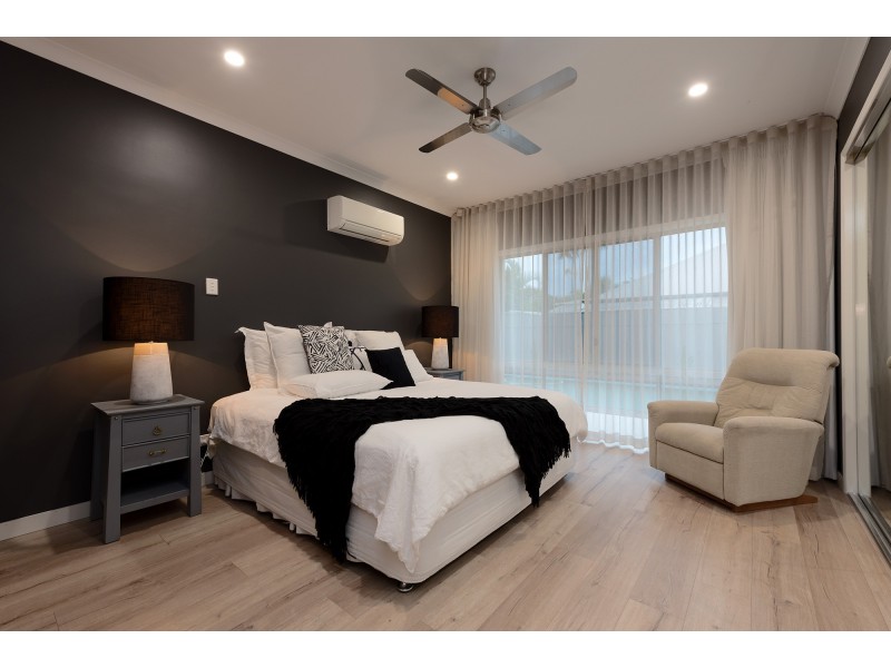 105 Thomas MacLeod Avenue, Sinnamon Park QLD 4073