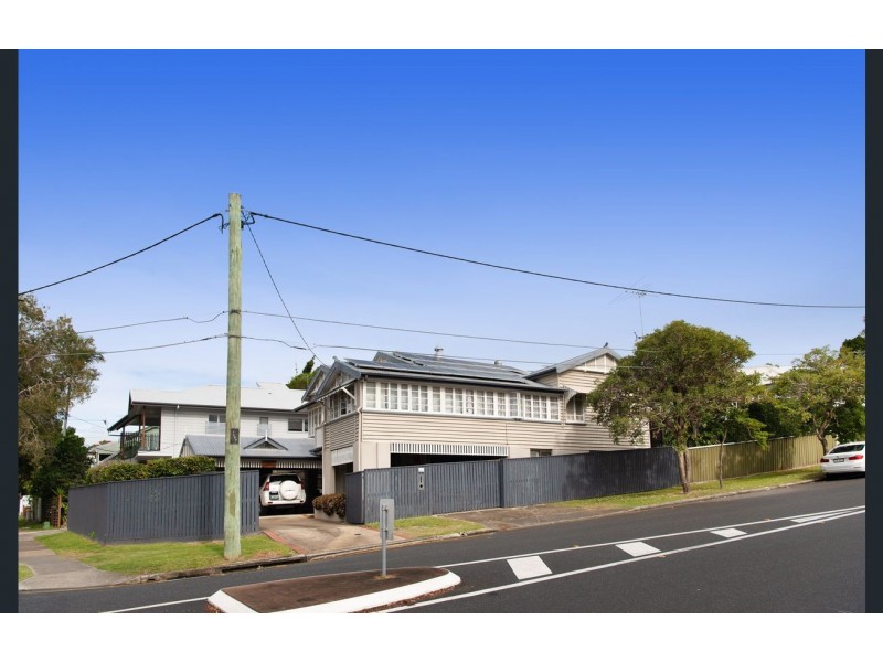 72 Riding Road, Hawthorne QLD 4171