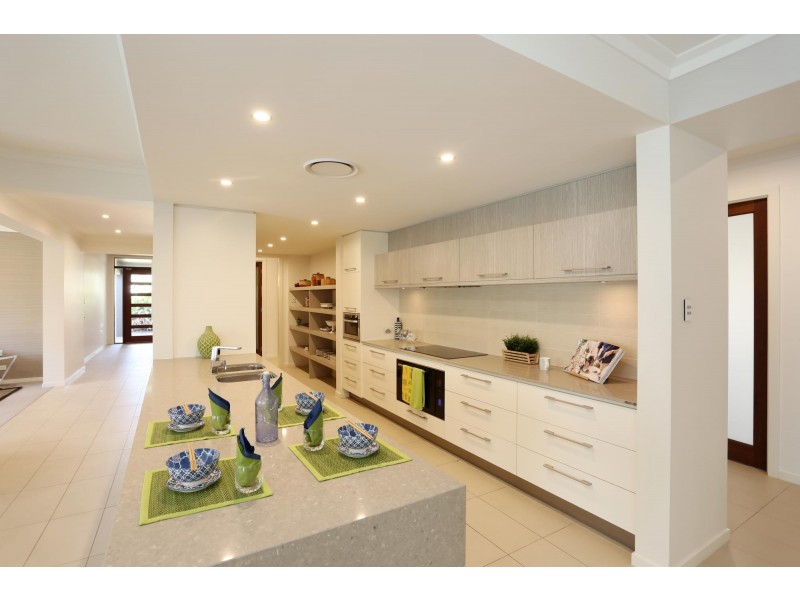 8 Grasslands Street, Yarrabilba QLD 4207
