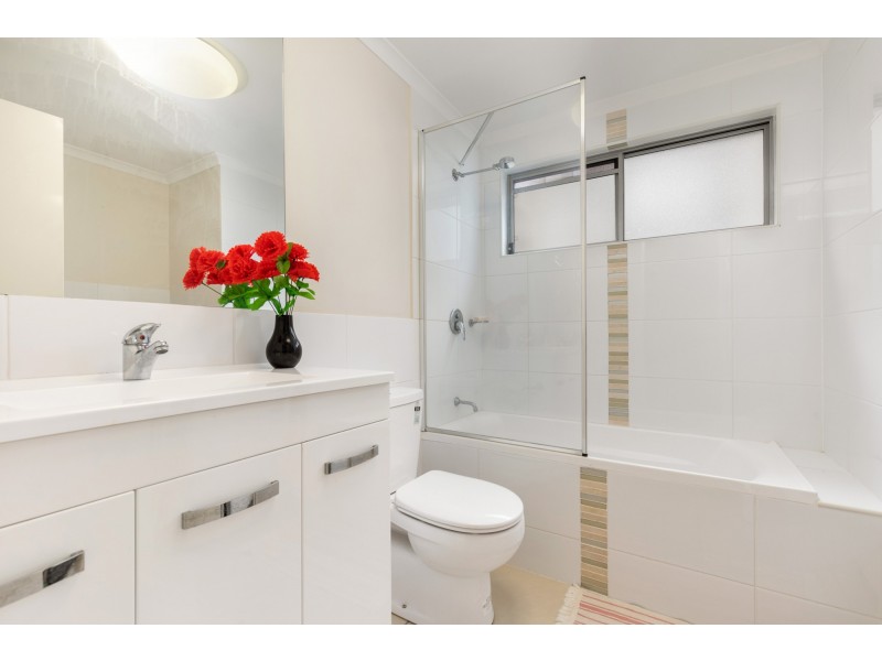 4/31 Grasspan Street, Zillmere QLD 4034