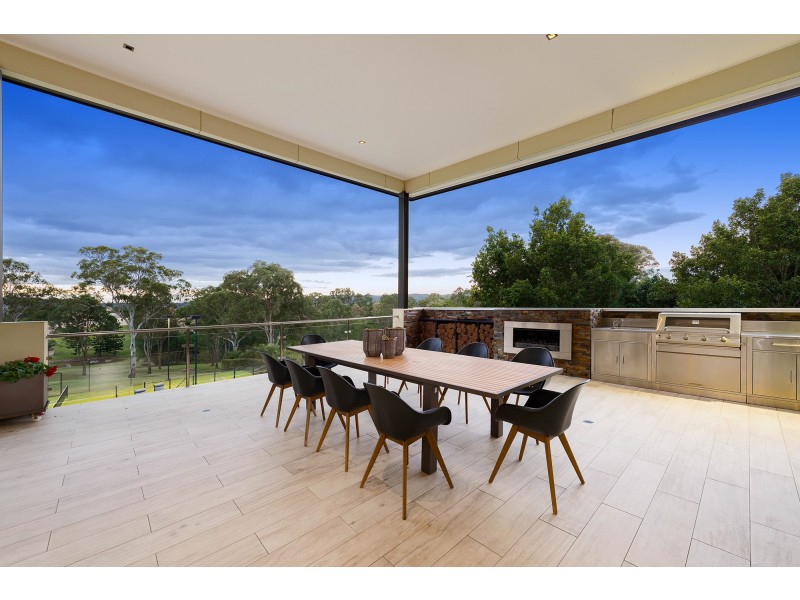 117 Herron Road, Pullenvale QLD 4069