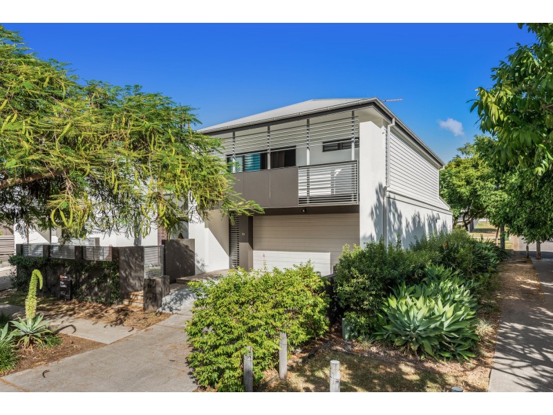 59 Waterline Crescent, Bulimba QLD 4171