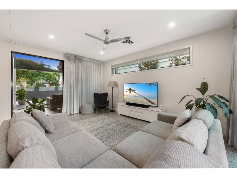 59 Waterline Crescent, Bulimba QLD 4171