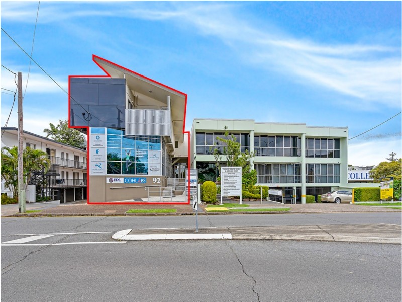 92 Cleveland Street, Greenslopes QLD 4120