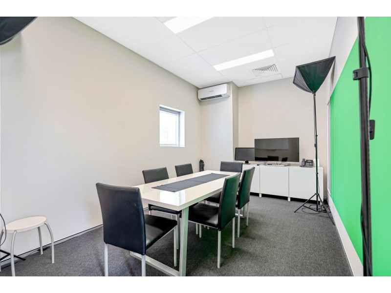 92 Cleveland Street, Greenslopes QLD 4120