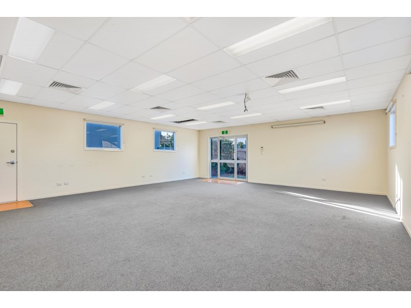 95 Burn Street, Camp Hill QLD 4152