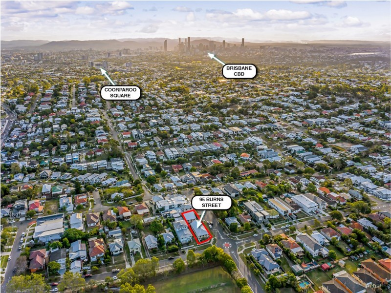 95 Burn Street, Camp Hill QLD 4152