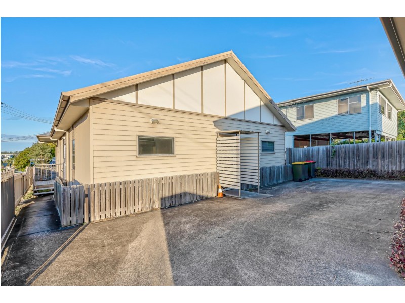 95 Burn Street, Camp Hill QLD 4152