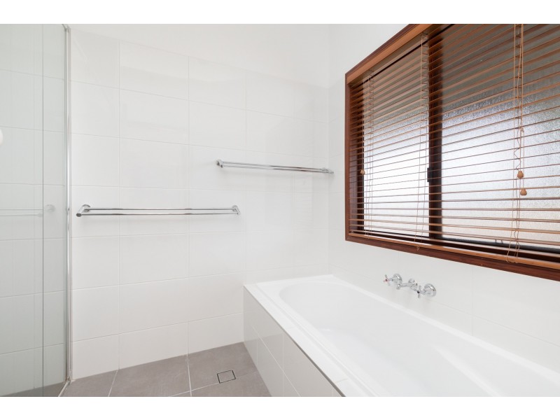 61 Penong Street, Westlake QLD 4074