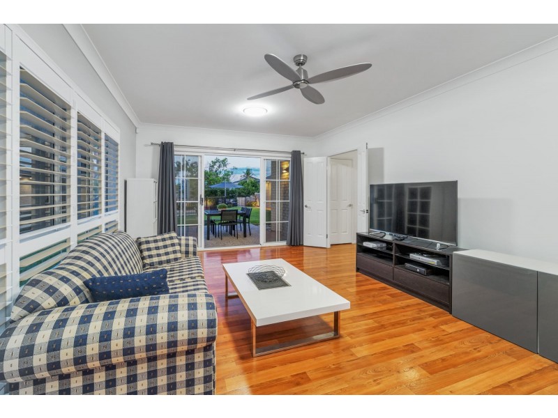 3 Joseph Place, Sinnamon Park QLD 4073