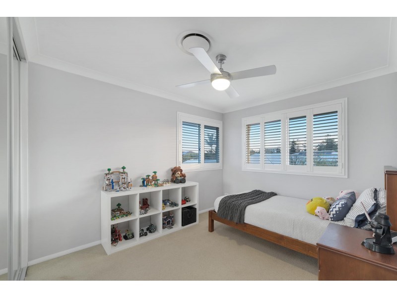 3 Joseph Place, Sinnamon Park QLD 4073