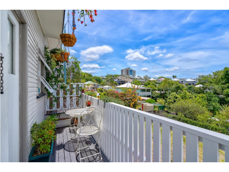 24 Gertrude Street, Highgate Hill QLD 4101