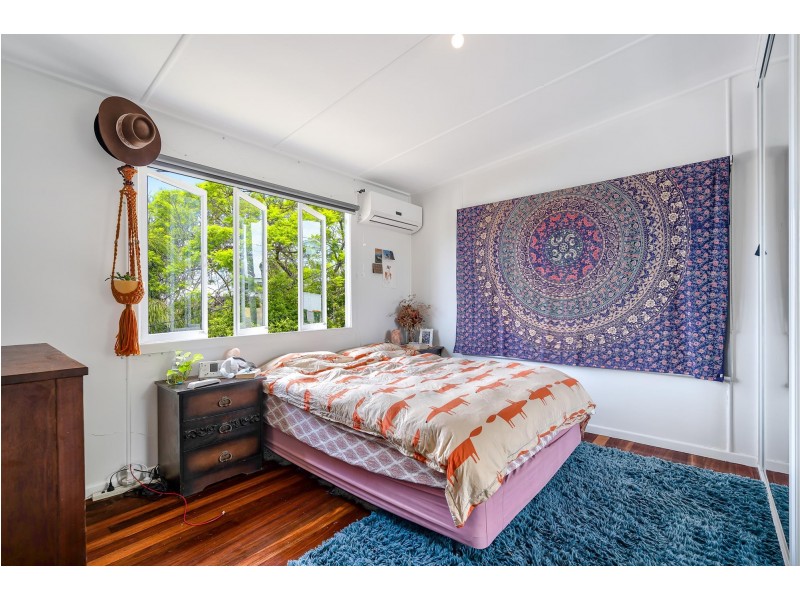 24 Gertrude Street, Highgate Hill QLD 4101