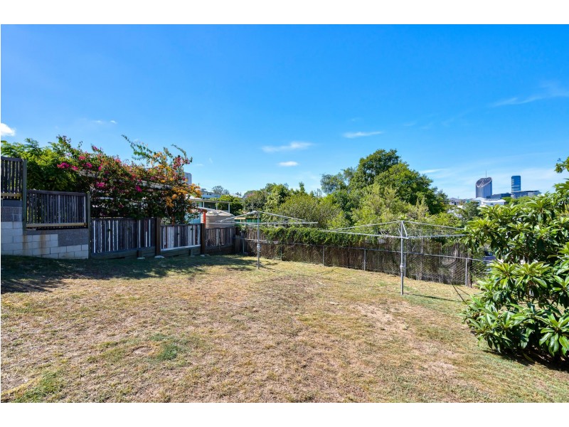 24 Gertrude Street, Highgate Hill QLD 4101
