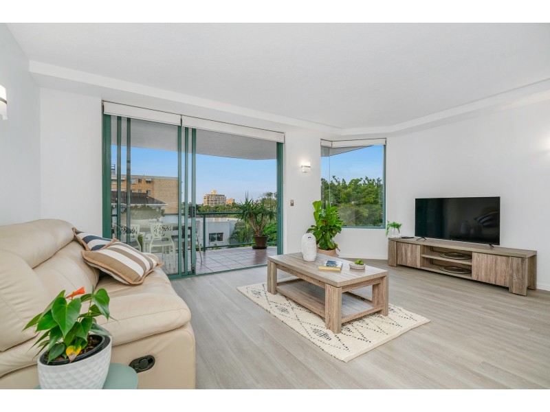 4/10 Park Avenue, East Brisbane QLD 4169