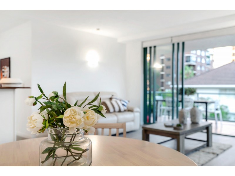 4/10 Park Avenue, East Brisbane QLD 4169