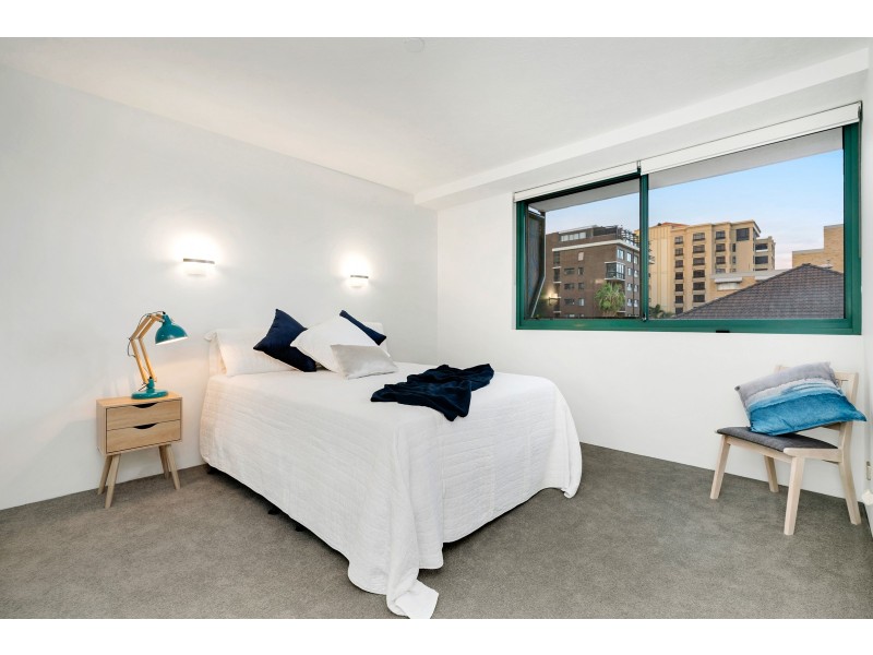 4/10 Park Avenue, East Brisbane QLD 4169