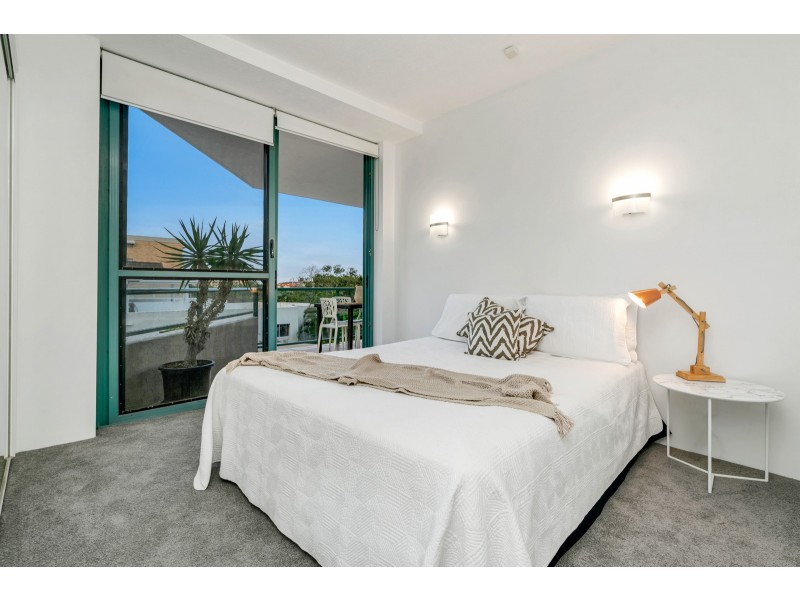 4/10 Park Avenue, East Brisbane QLD 4169