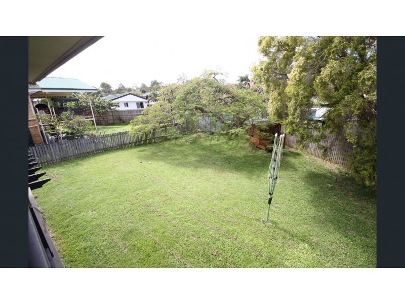 6 Mee Street, Carina QLD 4152