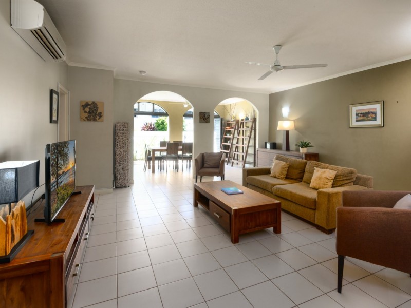 Apartment 50/81-85 Cedar Road, Palm Cove QLD 4879