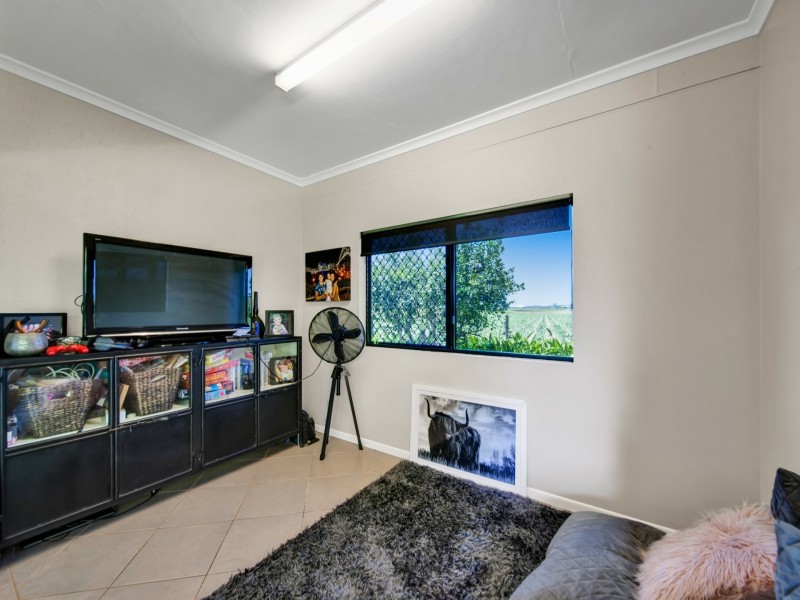 5 Belle View Street, Belvedere QLD 4860