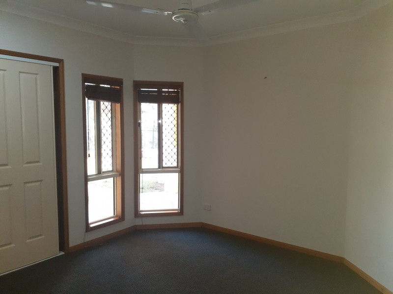 21 Lookout Tce, Trinity Beach QLD 4879