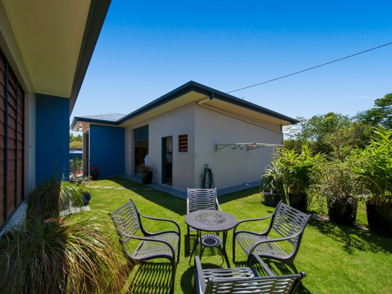 43 Moriarty Street, Goondi Hill QLD 4860