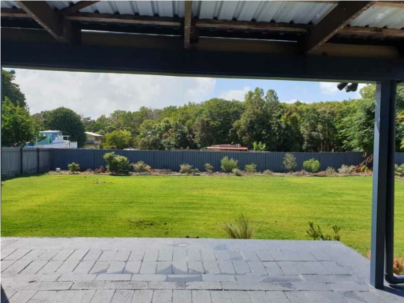 428-430 Varley St, Yorkeys Knob QLD 4878