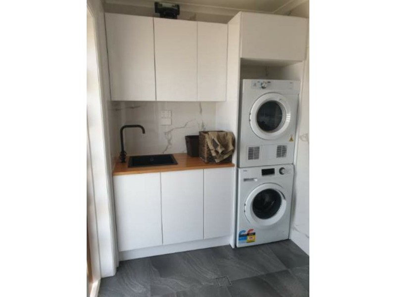 428-430 Varley St, Yorkeys Knob QLD 4878