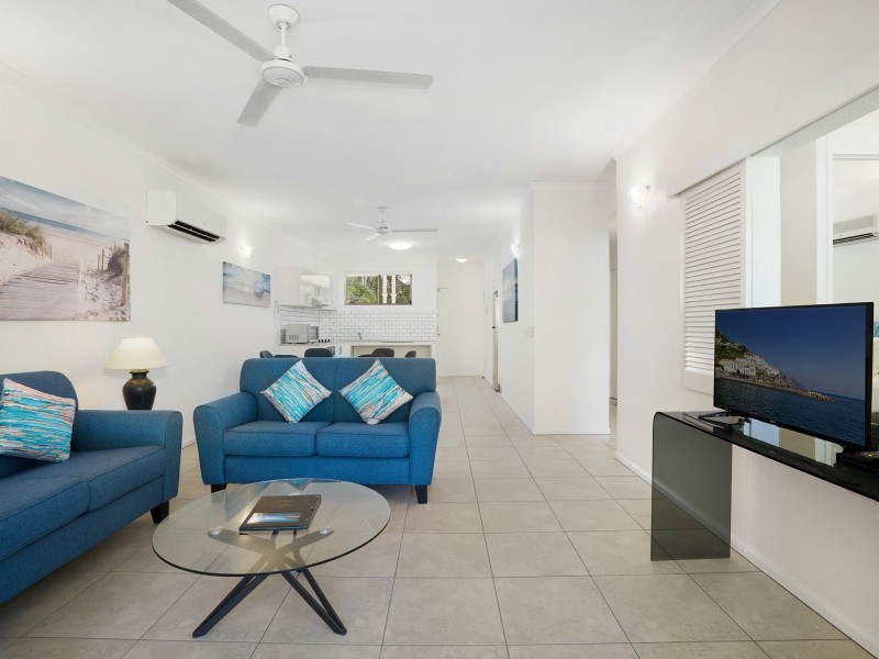 Unit 209/6 Triton Street, Palm Cove QLD 4879