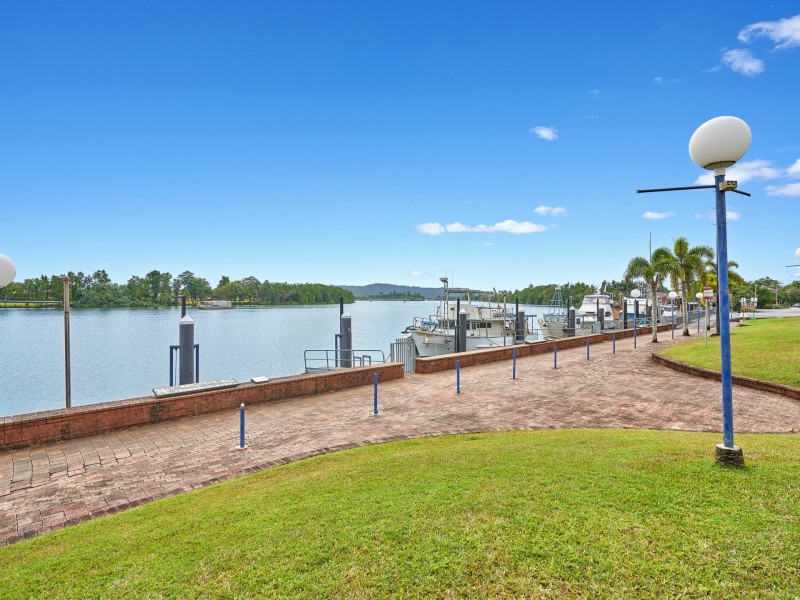 9/30-32 Fitzgerald Esplanade, Innisfail QLD 4860