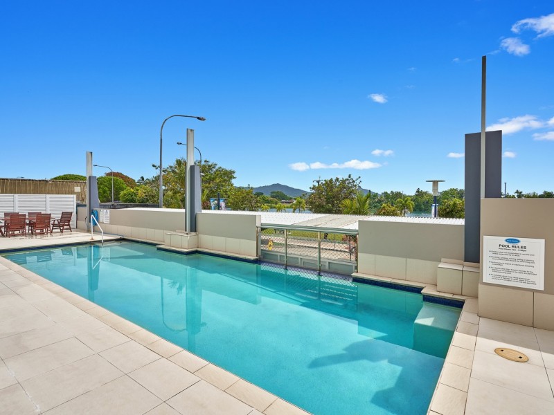 9/30-32 Fitzgerald Esplanade, Innisfail QLD 4860