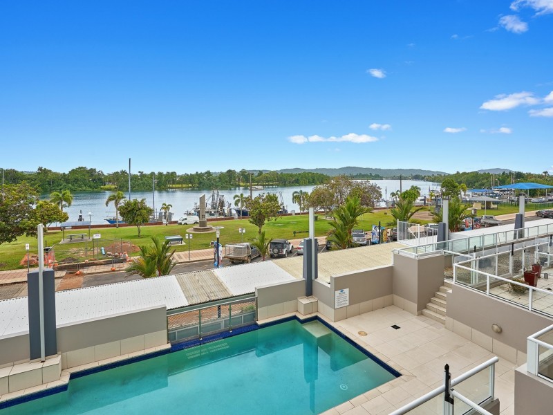 9/30-32 Fitzgerald Esplanade, Innisfail QLD 4860