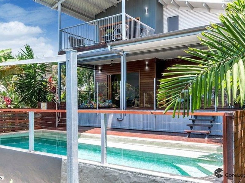 13 Everglades St, Palm Cove QLD 4879