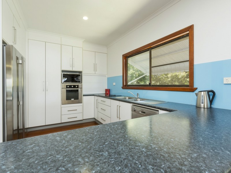 4 The Esplanade, Coconuts QLD 4860