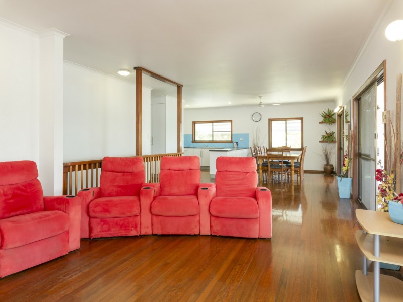 4 The Esplanade, Coconuts QLD 4860