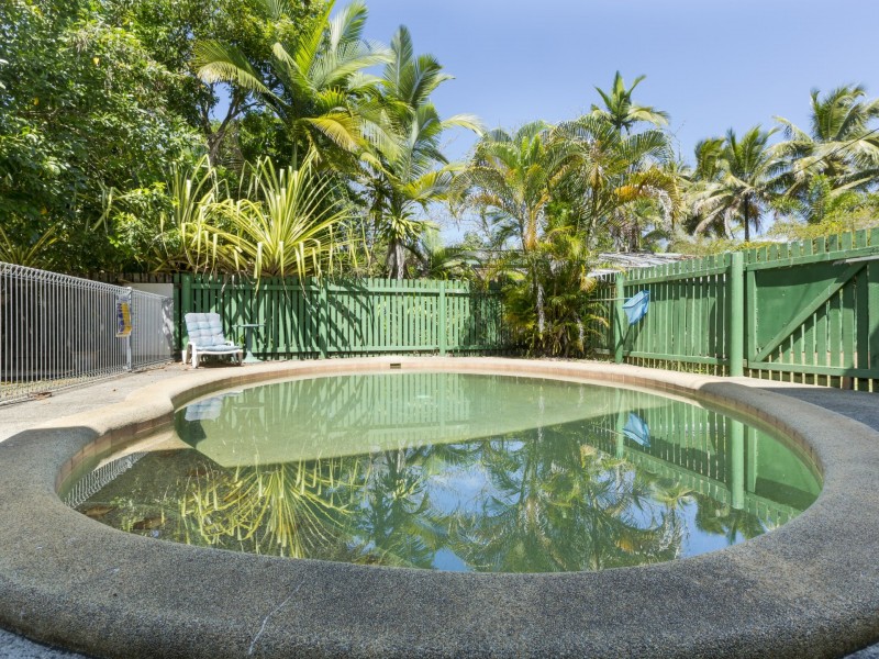 4 The Esplanade, Coconuts QLD 4860