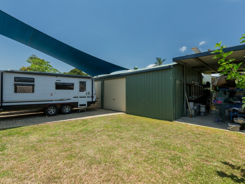 24 The Esplanade, Coconuts QLD 4860