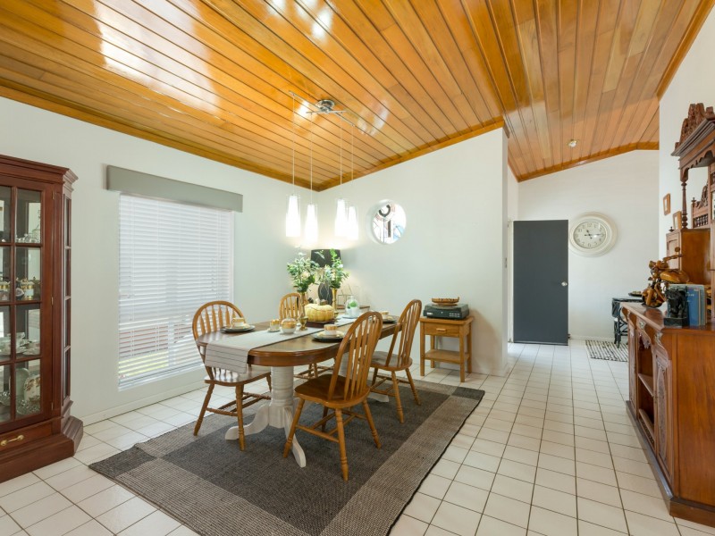 24 The Esplanade, Coconuts QLD 4860