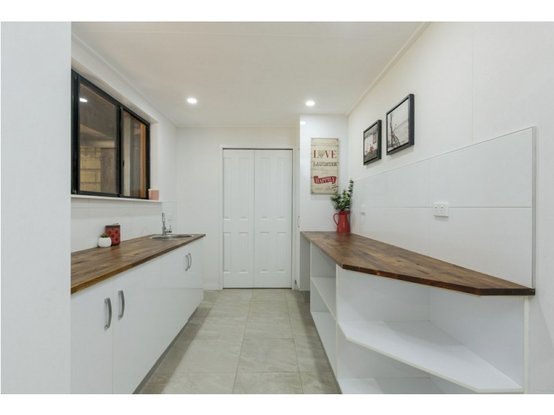 11 Agnes Street, East Innisfail QLD 4860