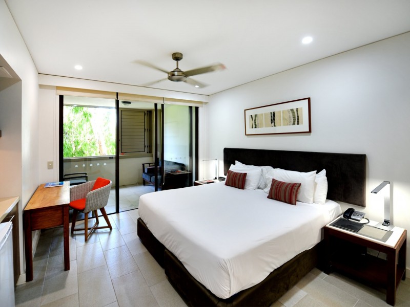Apartment 328-329/5 Triton Street, Palm Cove QLD 4879