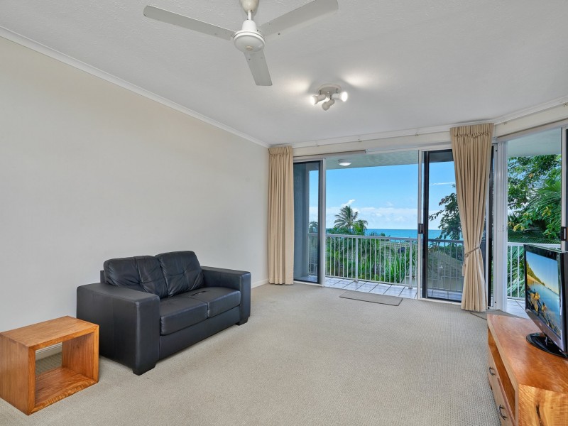 4/38 Moore Street, Trinity Beach QLD 4879