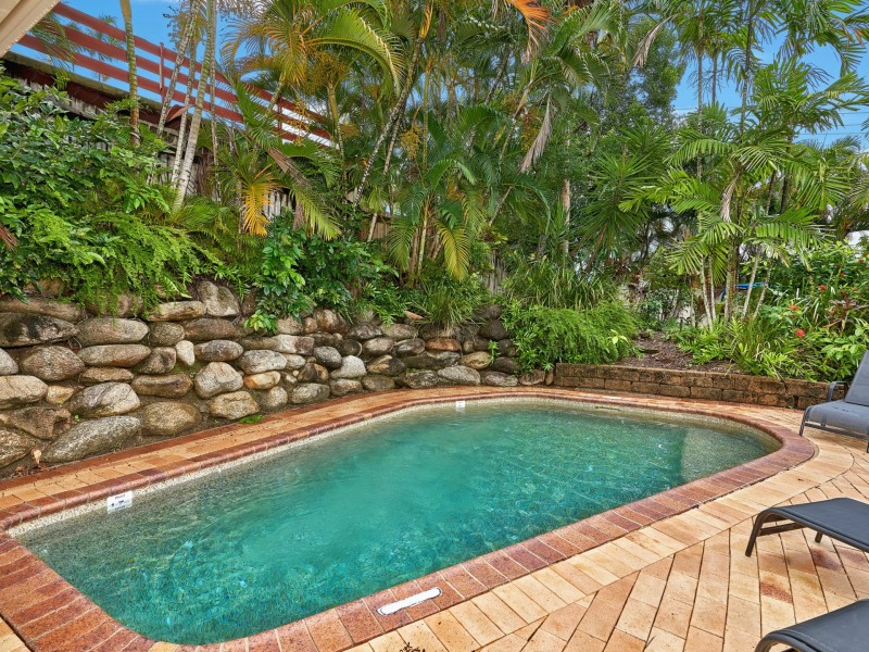 4/38 Moore Street, Trinity Beach QLD 4879