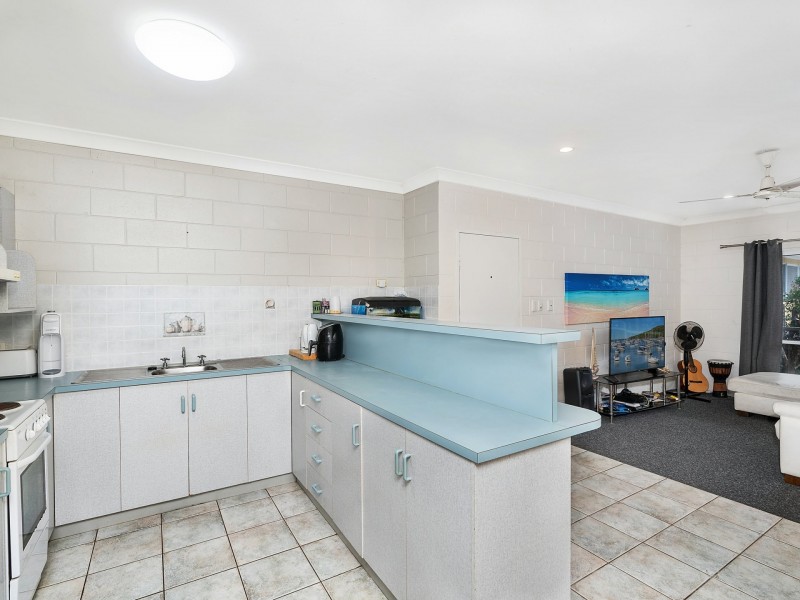 6/513 VARLEY ST, Yorkeys Knob QLD 4878