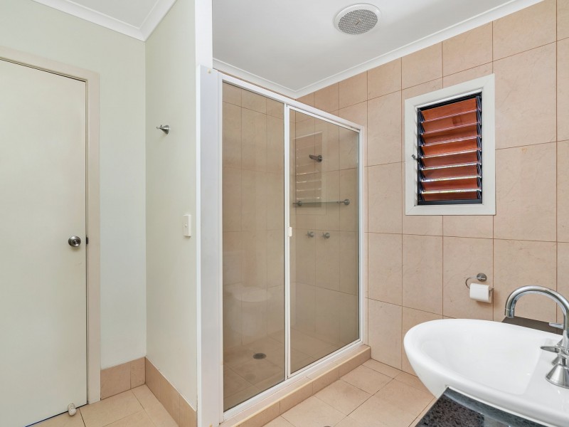 1/15 Amphora Street, Palm Cove QLD 4879