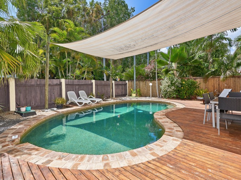 1/15 Amphora Street, Palm Cove QLD 4879