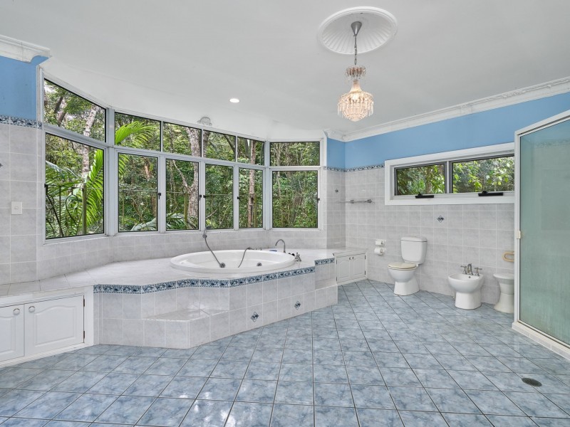 306 Ganyan Drive, Speewah QLD 4881