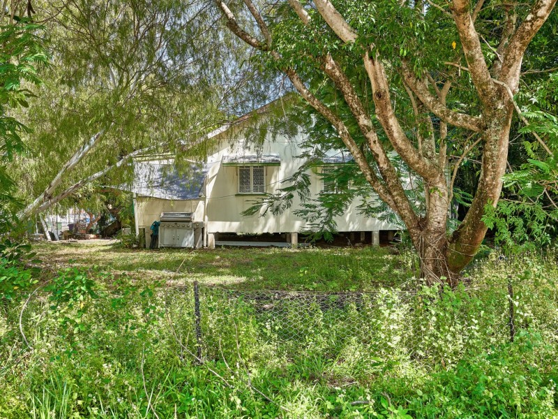 32 Rutherford Street, Yorkeys Knob QLD 4878